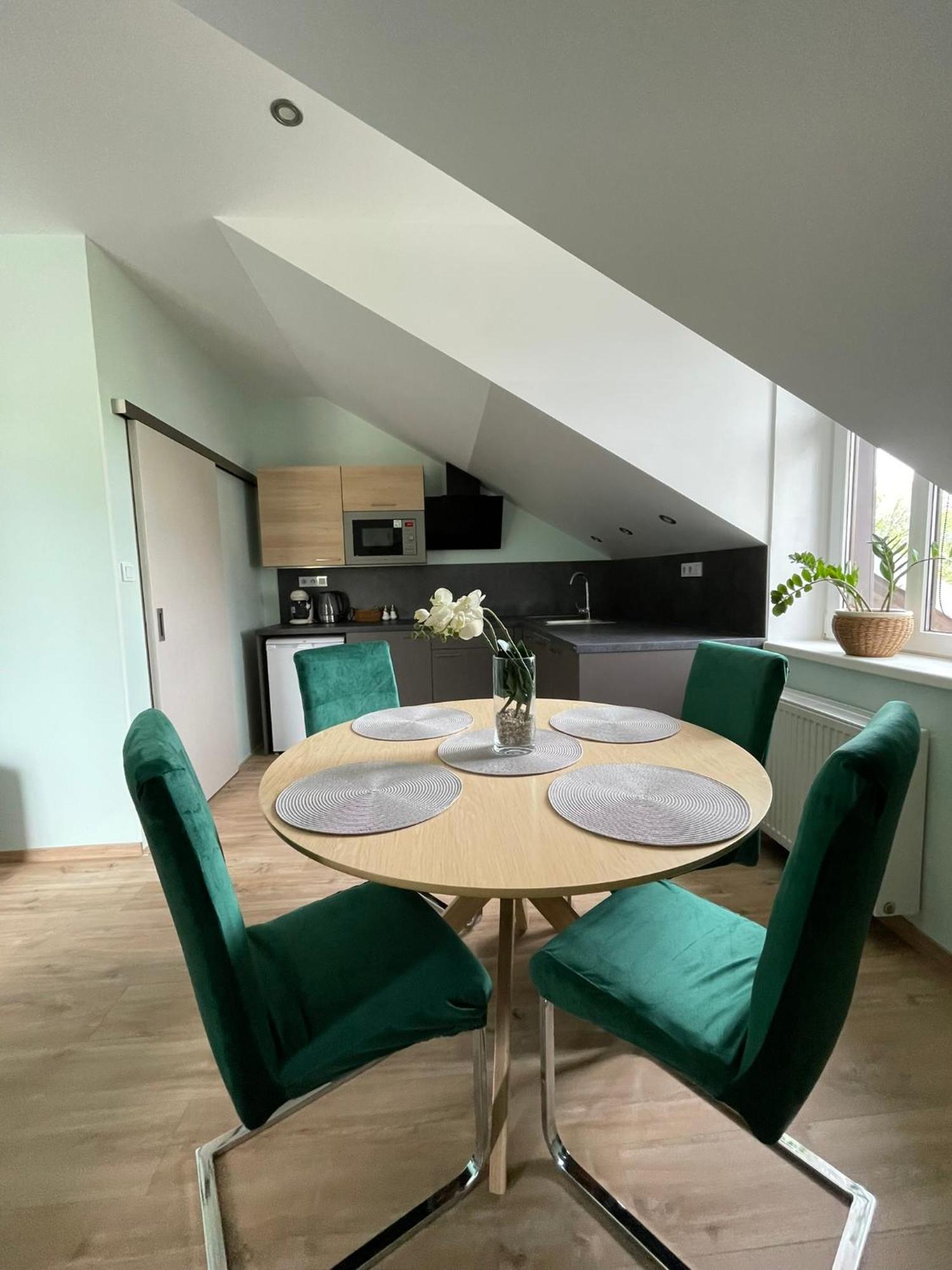 Apartmany Jasmin Liberec Exteriör bild