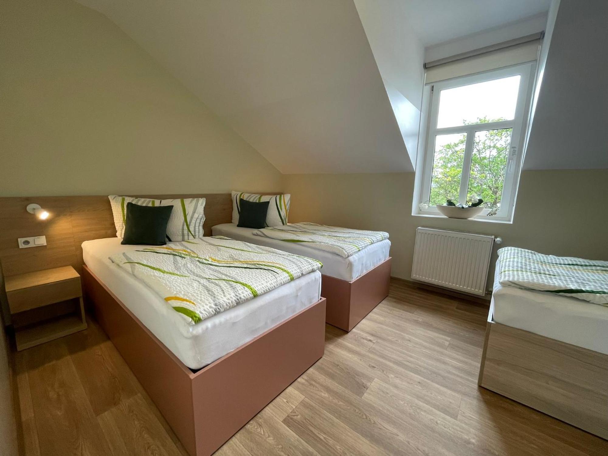 Apartmany Jasmin Liberec Exteriör bild