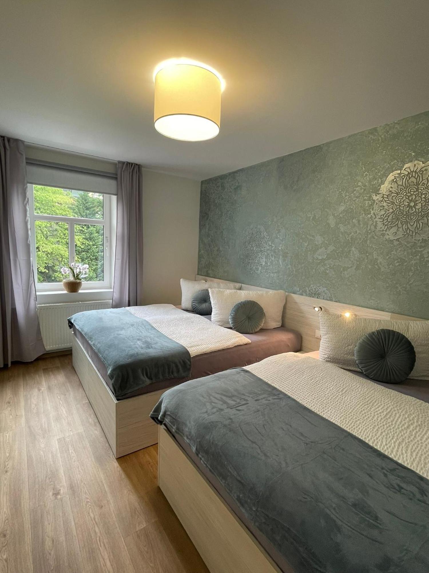 Apartmany Jasmin Liberec Exteriör bild