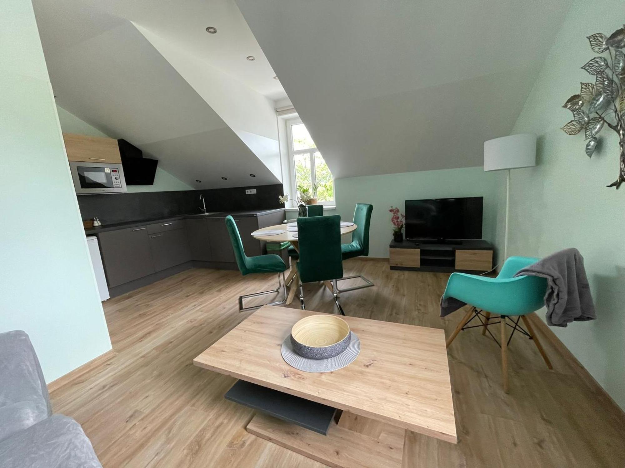 Apartmany Jasmin Liberec Exteriör bild