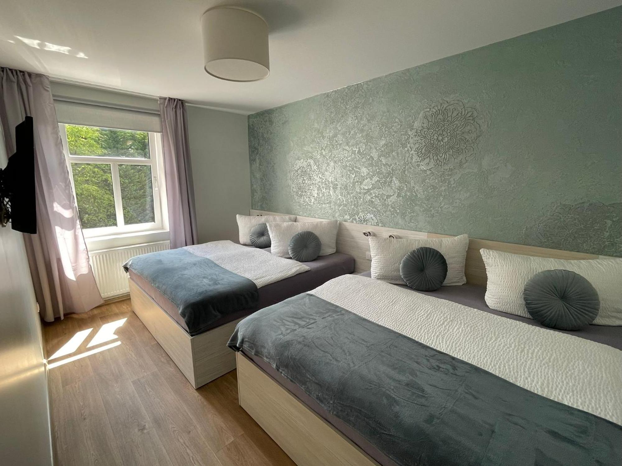 Apartmany Jasmin Liberec Exteriör bild