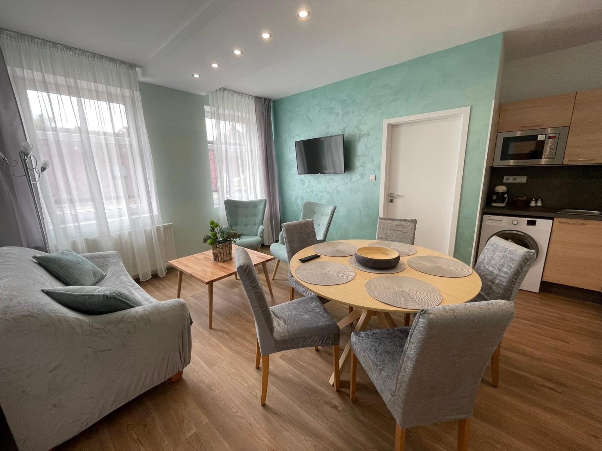 Apartmany Jasmin Liberec Exteriör bild