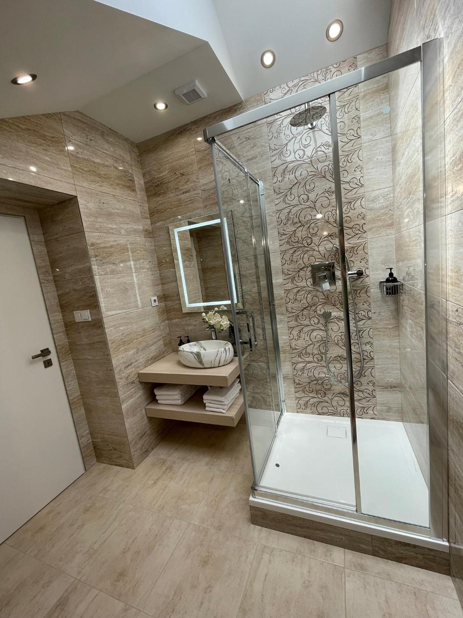 Apartmany Jasmin Liberec Exteriör bild