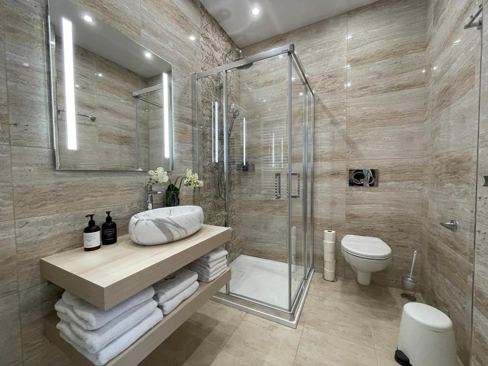 Apartmany Jasmin Liberec Exteriör bild